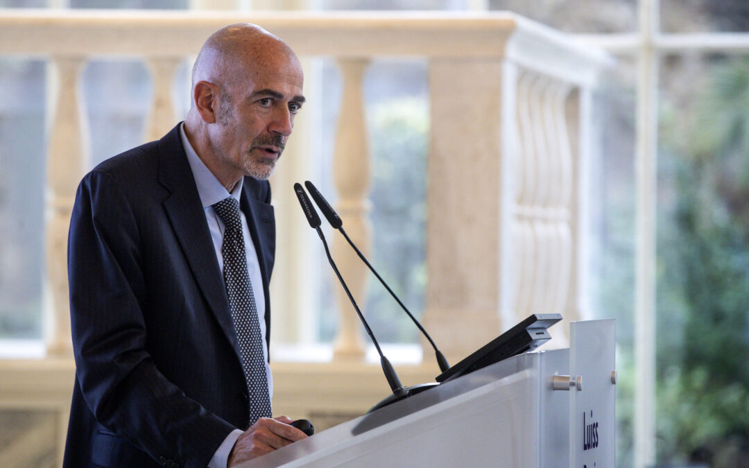 Elettrificazione UE: bene una nuova strategia e le misure incentivanti per le flotte
