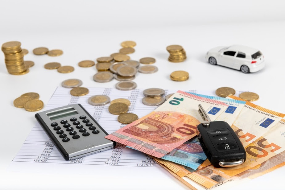 RC auto sempre più cara: il premio medio sale a 629 euro, come risparmiare senza rischi
