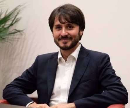 Mobilità connessa: auto centrale anche per la Gen Z