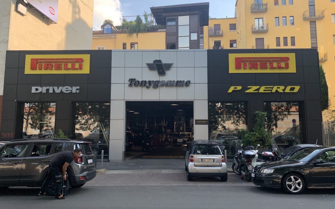 Auto premium, il lusso cambia: l’86% cerca il piacere di guida