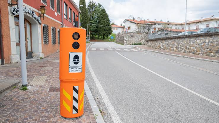 Autovelox, cambia tutto: arrivano AI, lettura targhe e Smart Road